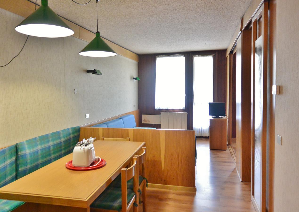 Appartamenti La Maison De Vacances Breuil-Cervinia Eksteriør bilde
